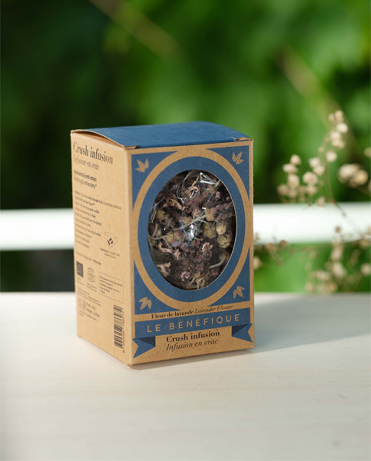 Box of "Crush Infusion" tea with visible lavender flowers.