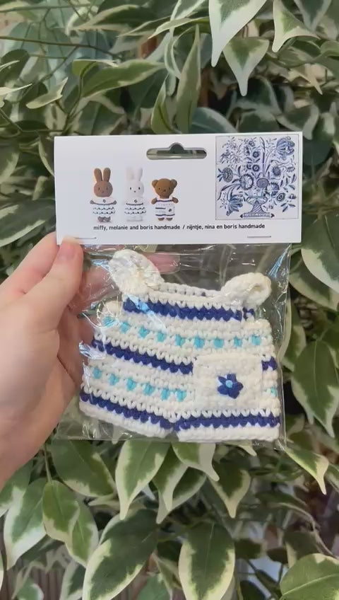This video has no audio or on-screen text. It shows the product in a short clip demonstrating its appearance and key angles.