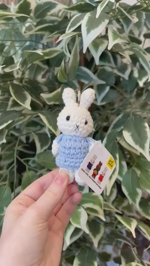 This video has no audio or on-screen text. It shows the product in a short clip demonstrating its appearance and key angles.