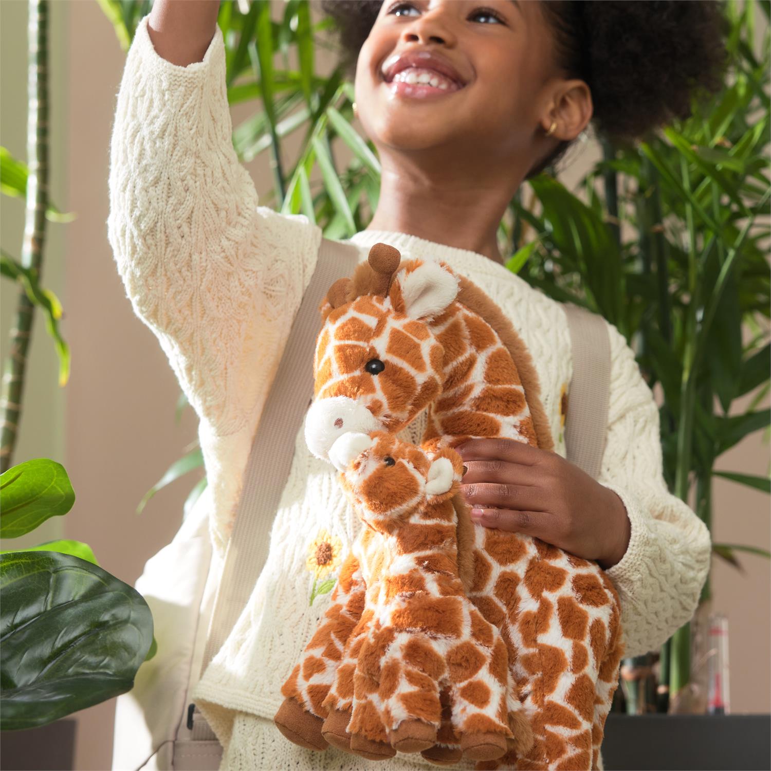 Gund Solana Giraffe & Calf, 10 in – JINI MINI