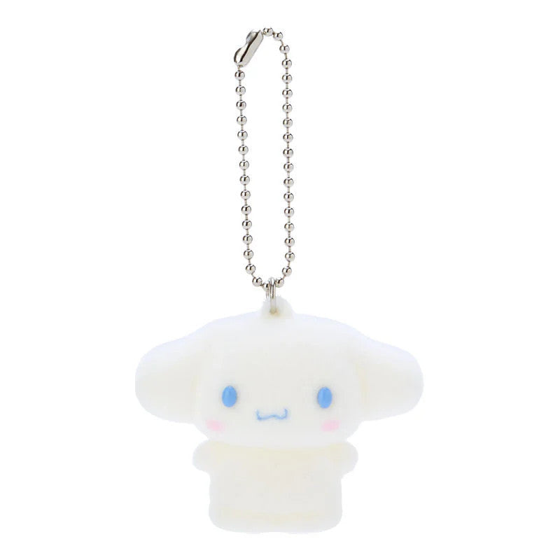 White Cinnamoroll plush keychain with silver ball chain.
