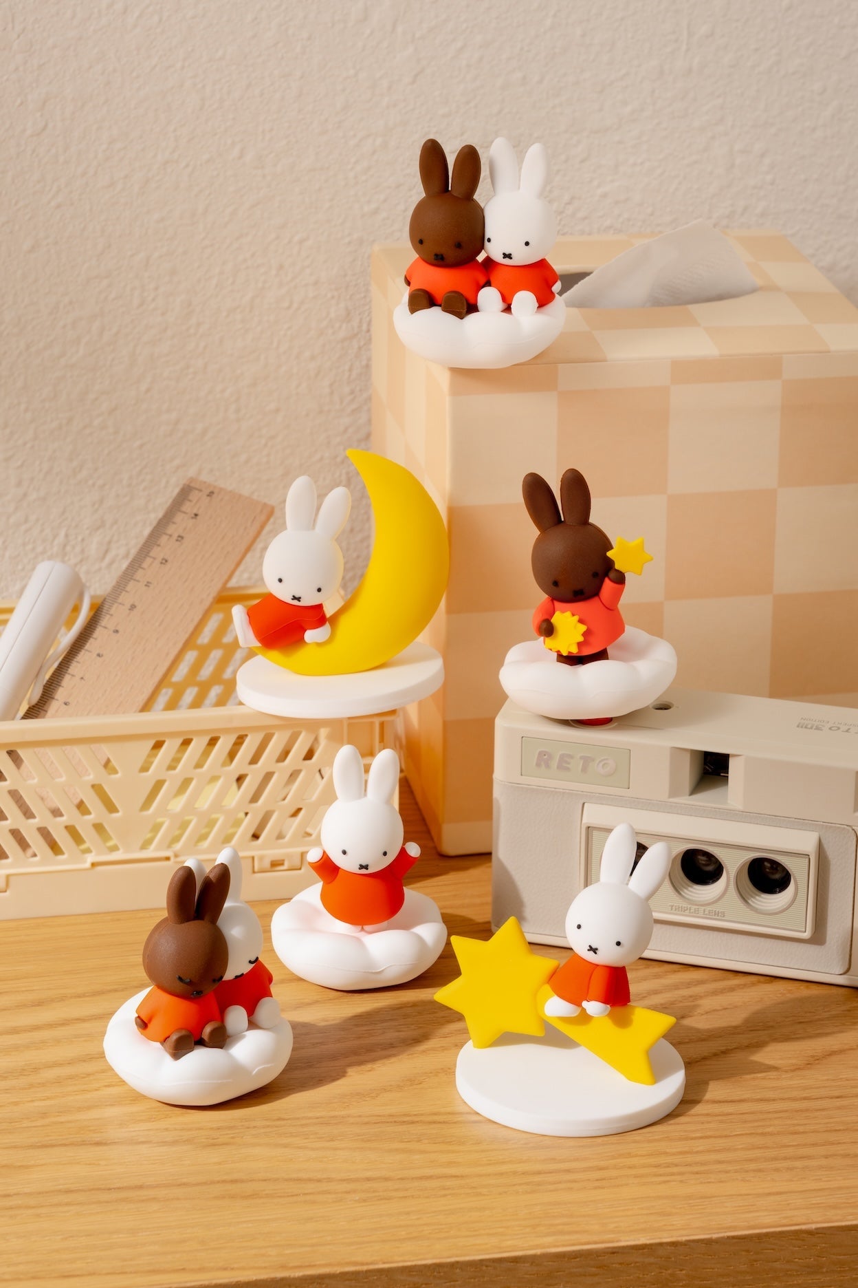 Miffy & Melanie in the Sky Blind Box Figure by Smoko – JINI MINI