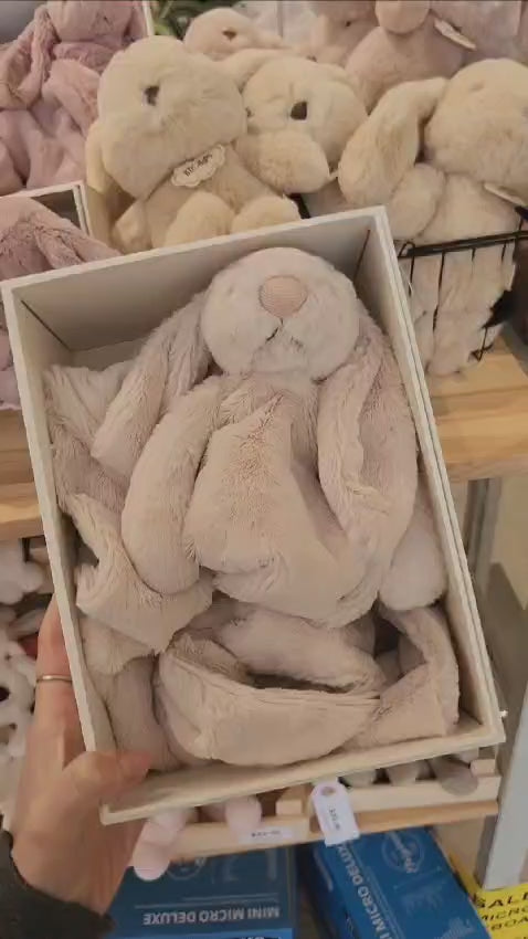 Jellycat Bartholomew Bear Soother – JINI MINI